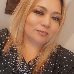 Meet your Posher, Aracely